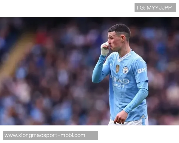 曼城球员哈兰德迪亚斯携手探访儿童医院捐赠超1300份温暖礼物